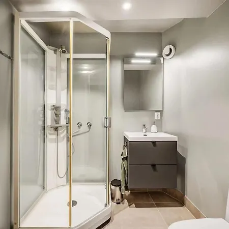 Historic Retreat In The Middle Of Town