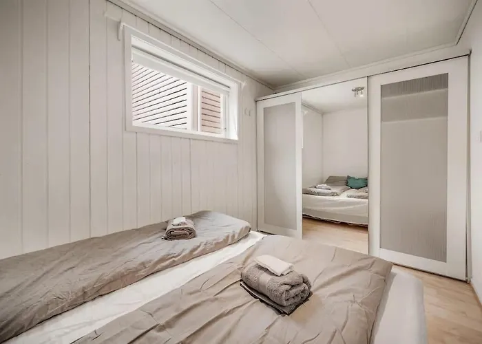 Casa vacanze Historic Retreat In The Middle Of Town