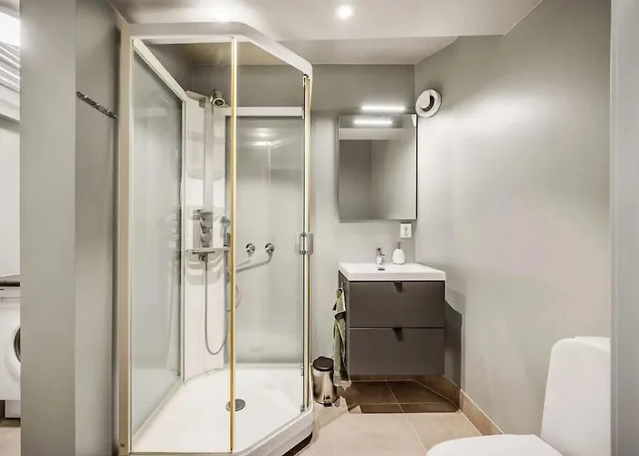 Historic Retreat In The Middle Of Town